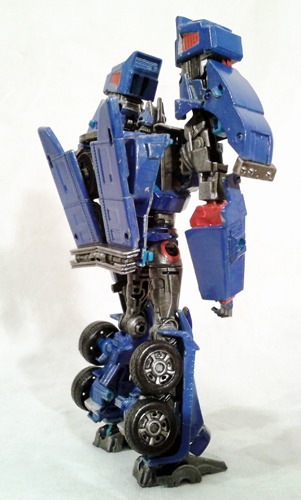 ~Transformers Prime Voyager Class Ultra Magnus By Mykl~